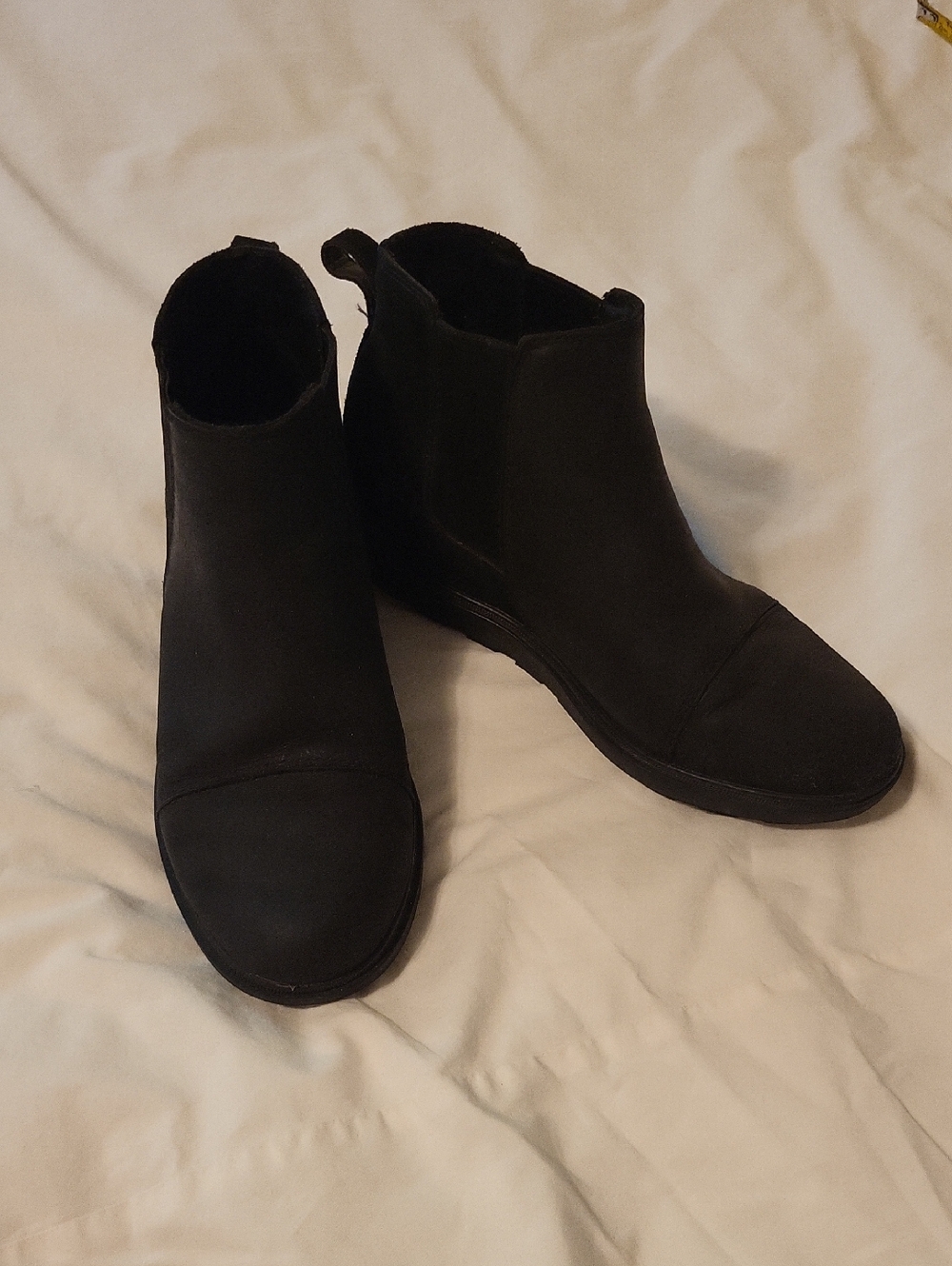 Sorel Black Chelsea Ankle Wedge Booties with Pull Tab